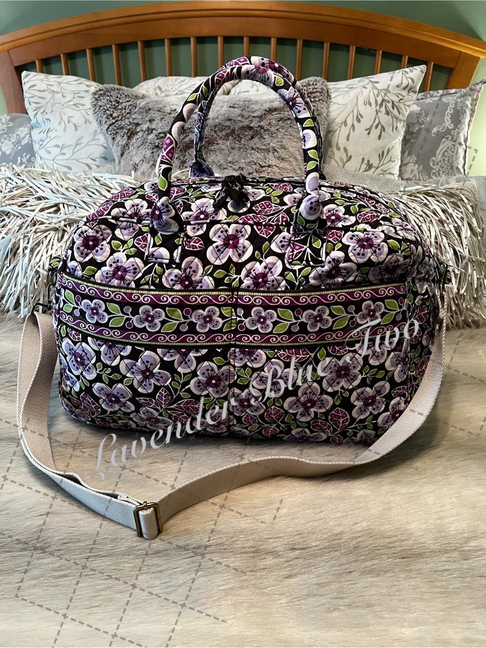 VERA BRADLEY Plum Petals 2011 Weekender Bag Travel Carryon White Quilted Y2K